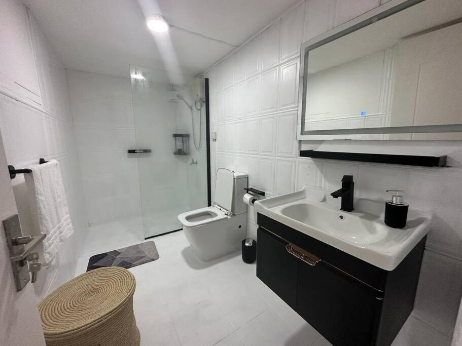 3 Bedroom Beachside Apartment - 30 Secs From Beach Flic-en-Flacq Zewnętrze zdjęcie