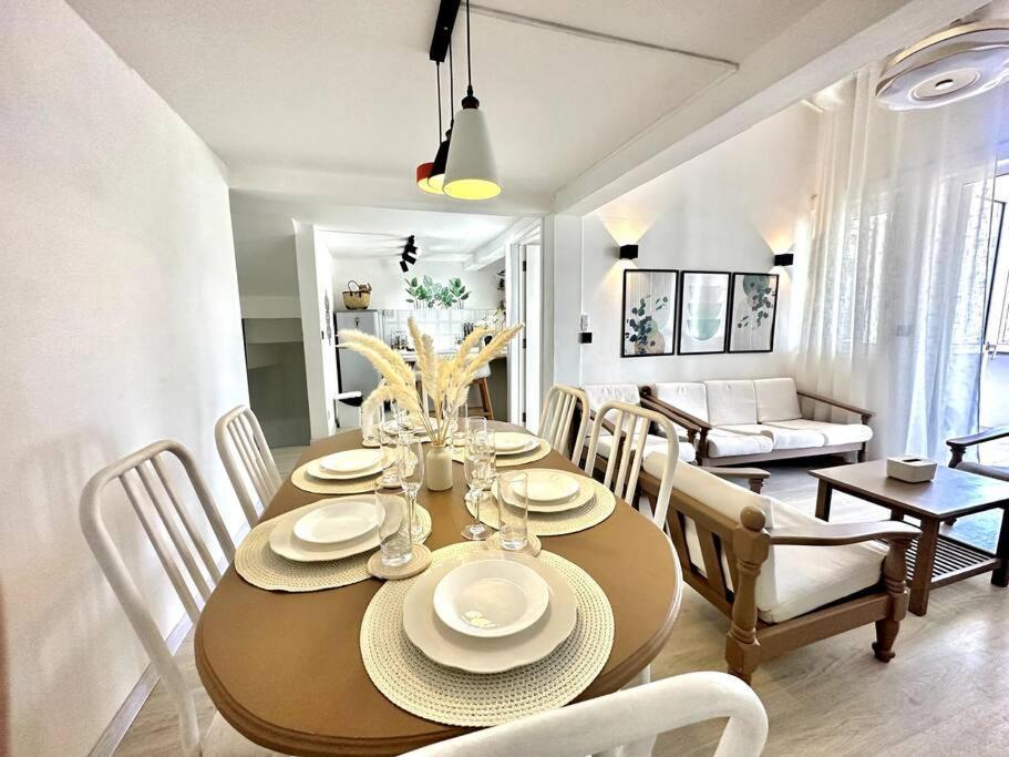 3 Bedroom Beachside Apartment - 30 Secs From Beach Flic-en-Flacq Zewnętrze zdjęcie